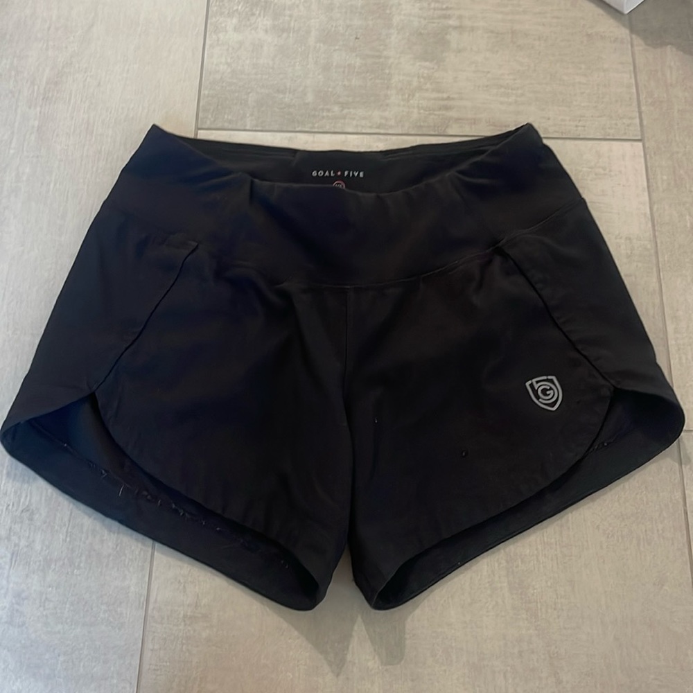 goal five high athletic shorts size xsmall